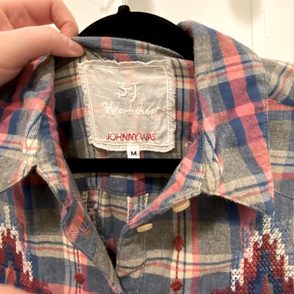 Embroidered Button Tunic | Johnny Was - Picture 3 of 6